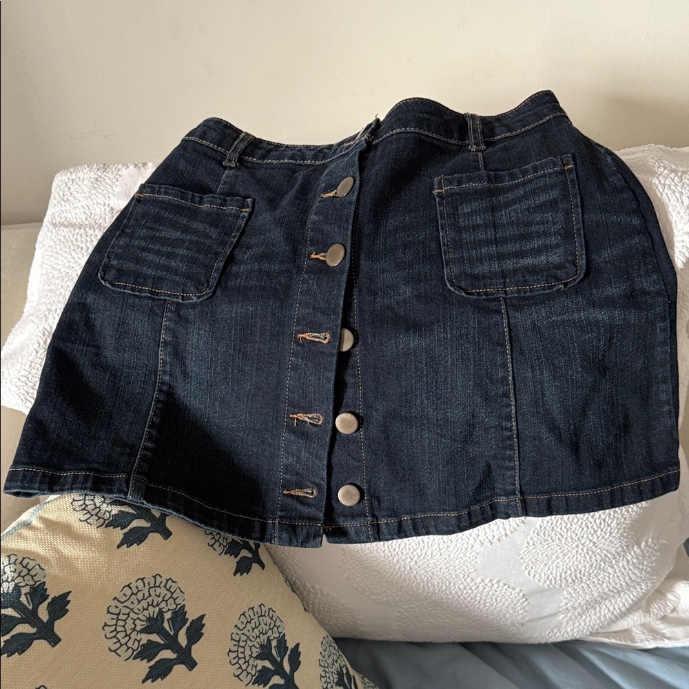 Aeropostale Denim Button-Front Skirt Sz 6 2016